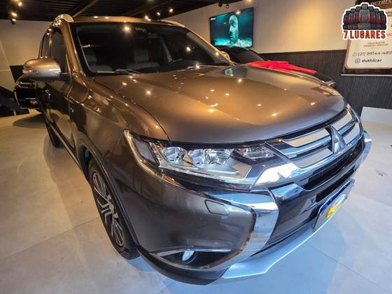 MITSUBISHI OUTLANDER 3.0 GT 4X4 V6 24V GASOLINA 4P AUTOMÁTICO